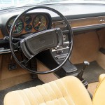 Die Audi 100 Coupè S Innenraumansicht